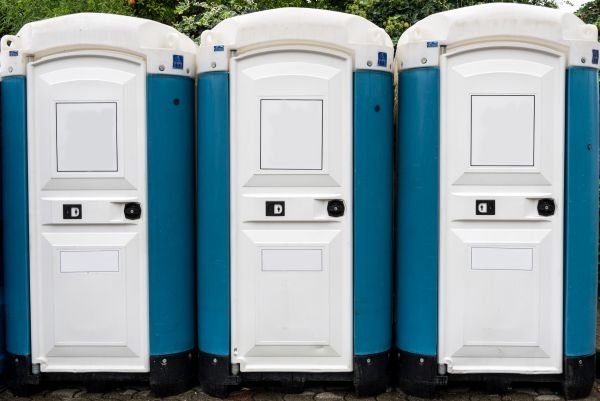 portable bathroom rental midwest